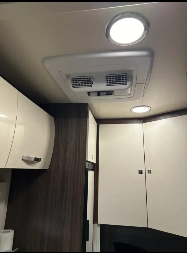 Se vende autocaravana Ford Benimar Tesoro 483 2019