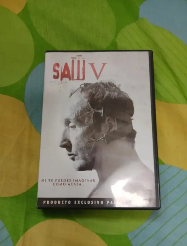Pack DVD Saw V y Scream 4