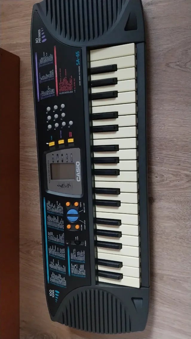 Teclado Casio SA-65 SongBank