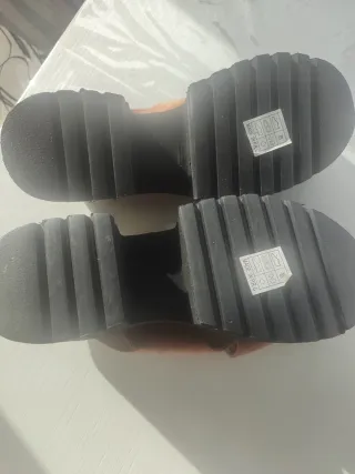 Sandalias Plataforma Negra y Marrón