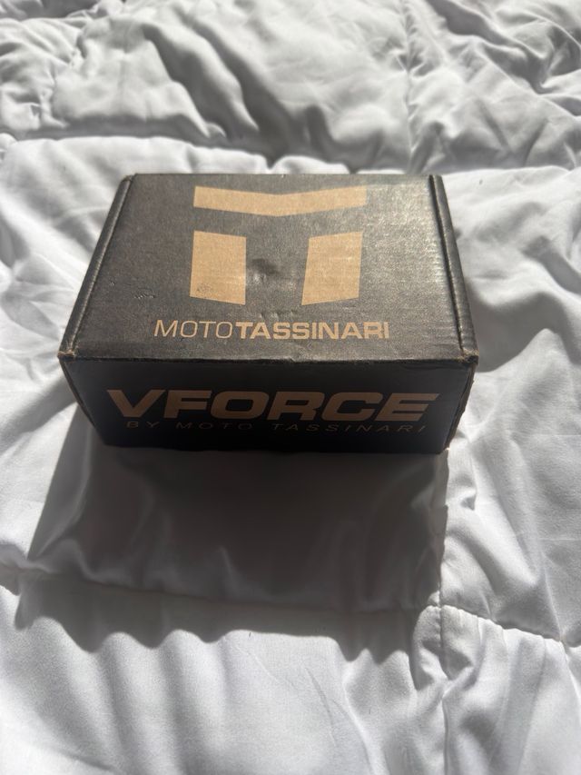 Caja de láminas VForce3