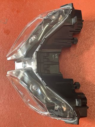 Faro delantero BMW F900XR 2023