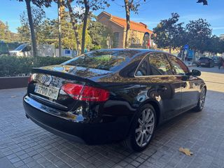 Audi A4 SLINE 2.0TFSI 211CV