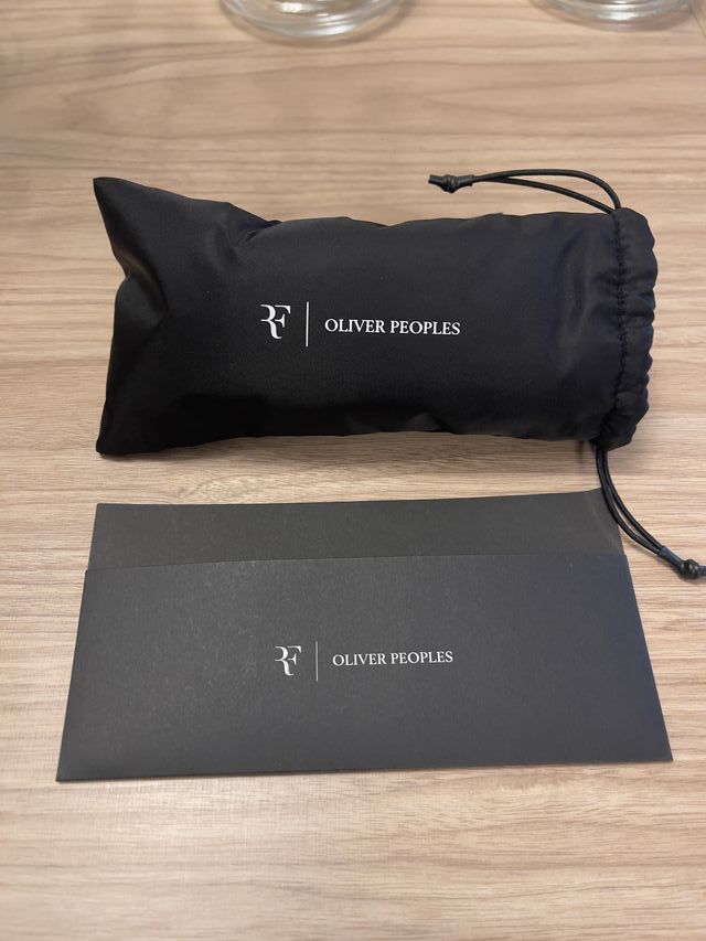 Gafas Oliver Peoples R7