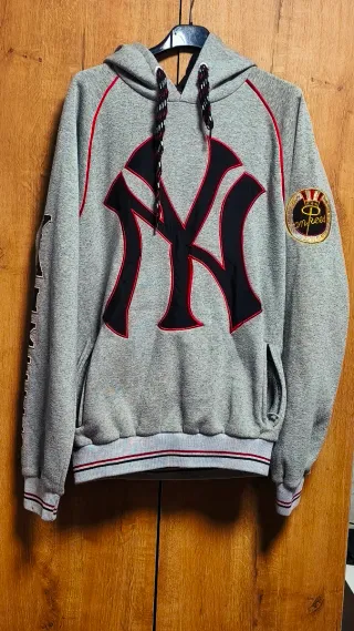 Sudadera Majestic Yankees Gris Roja