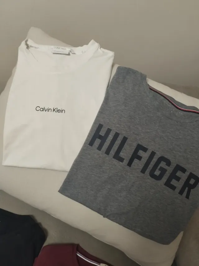 Lote 4 Camisetas Calvin Klein, Armani, Tommy