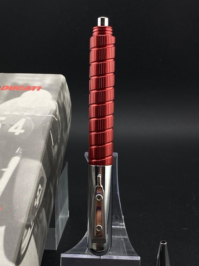 Portaminas Multifuncional Giulliano Mazzuoli Museo