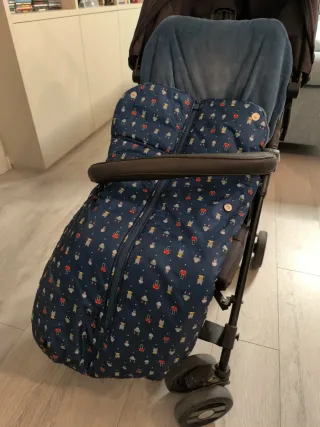 Carro / Silla de paseo marca Silvercross para niño