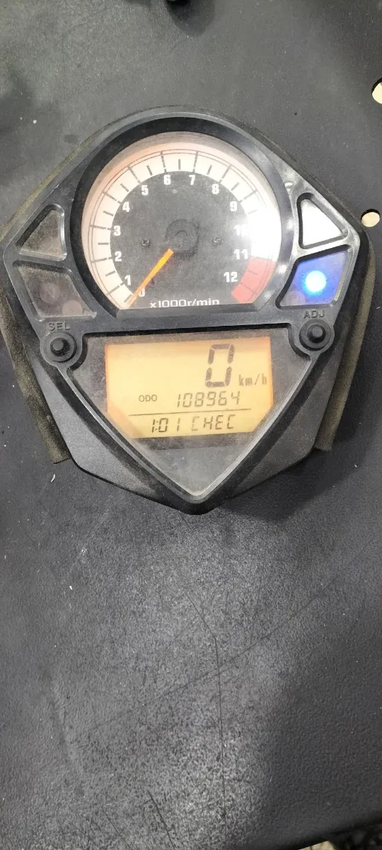 Cuadro Suzuki SV 650 2004