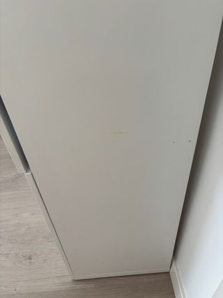 Vitrina expositora de cristal y madera