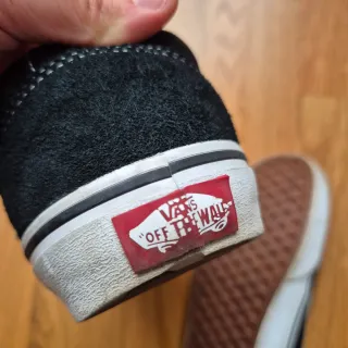 Vans T38 Zapatillas Negras y Blancas