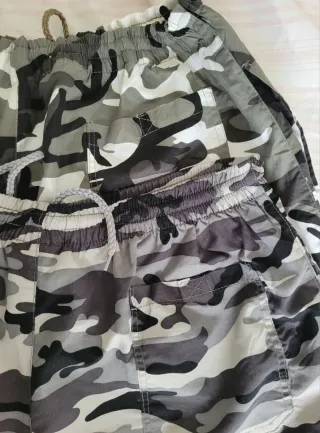 LOTE DE 3 BAÑADORES HOMBRE TALLA L.