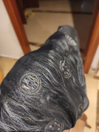 Elegante chal para fiestas. Con hilos de oro.2x67.