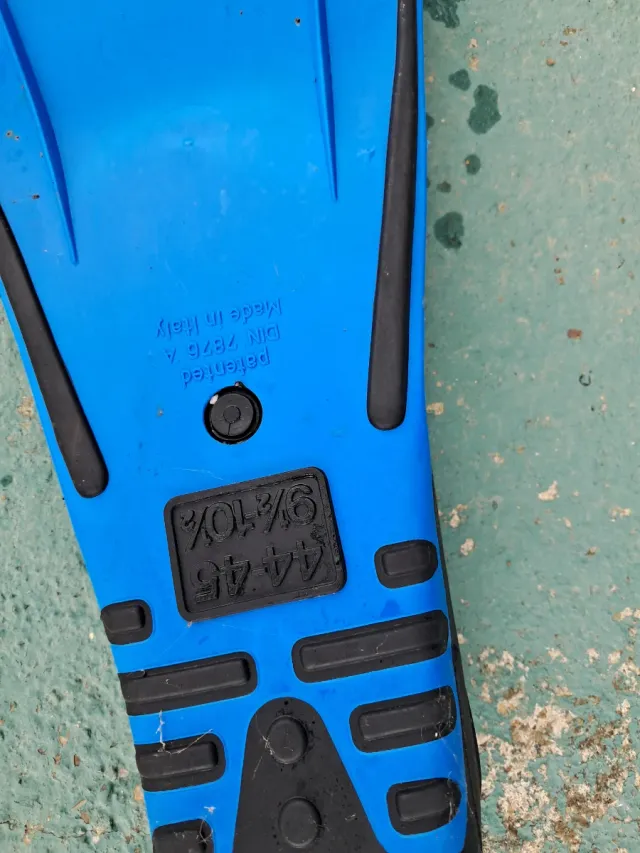 Aletas de submarinismo azules