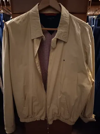 Cazadora Tommy Hilfiger Beige
