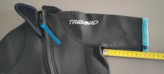 2 trajes de neopreno para niño/a