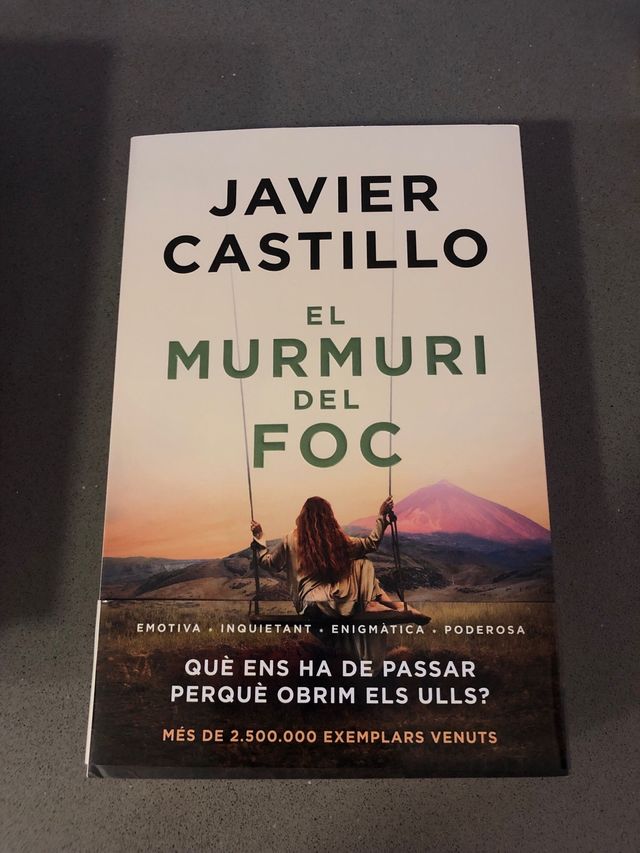 Libro ‘El murmuri del foc’