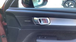 Volvo XC40 B3 PLUS DARK 03/2025