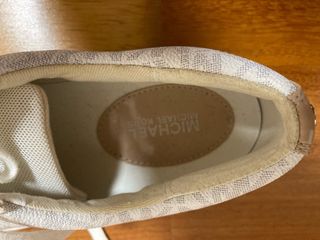 Michael Kors Bambas Blancas y Beige