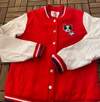 Chaqueta Justice Roja y Blanca Estilo Vintage