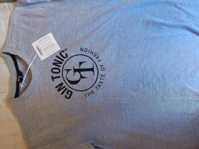 Lote Ropa Chico: Sudaderas, Camisetas y Chaqueta