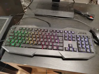 PC Gaming Completo i5 12GB RGB i 2 DD 400g I 500g