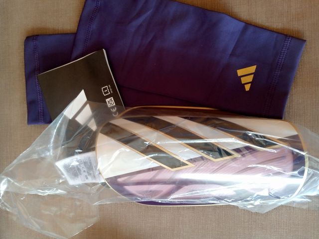 Espinilleras Adidas Profesionales Nuevas