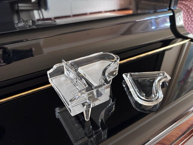 Figura Piano Cristal