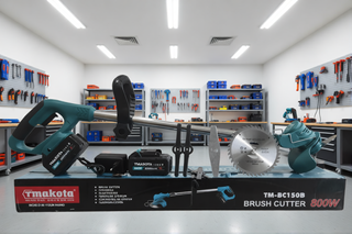 Decespugliatore Makita TM-BC150B 800W