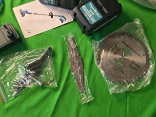 Decespugliatore Makita TM-BC150B 800W