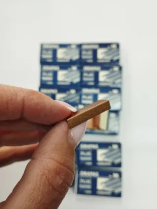 Grapas Plus No. 10 Cobreadas (1000 uds)