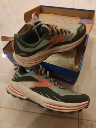 Brooks Cascadia Zapatillas Trail Running Mujer