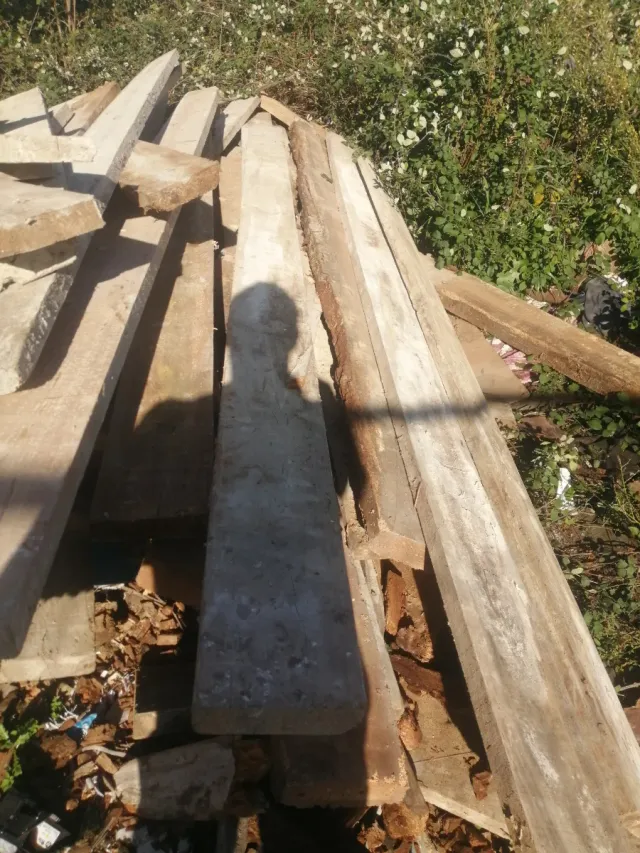 Tablones de madera en buen estado