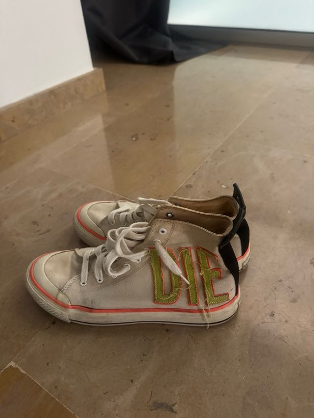 Zapatillas Diesel Converse Blancas