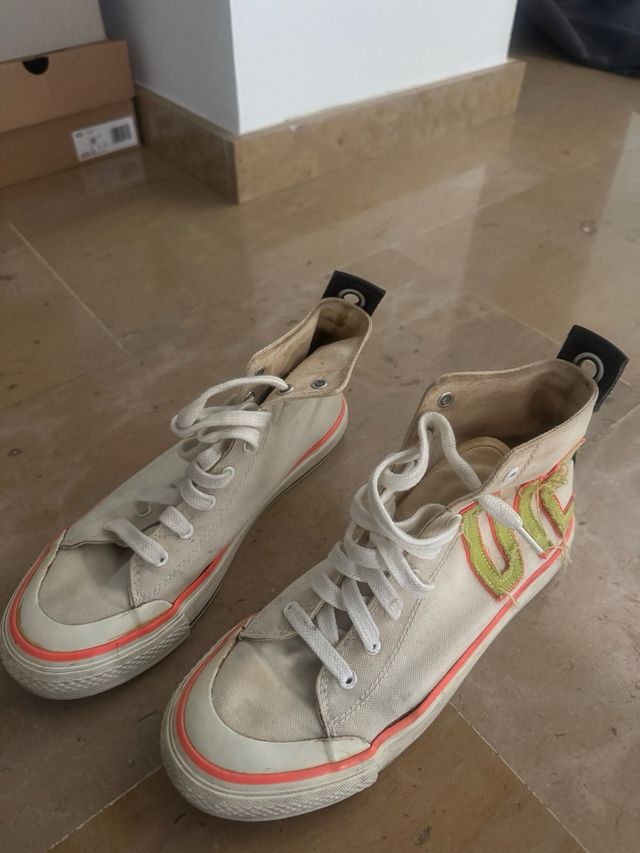 Zapatillas Diesel Converse Blancas