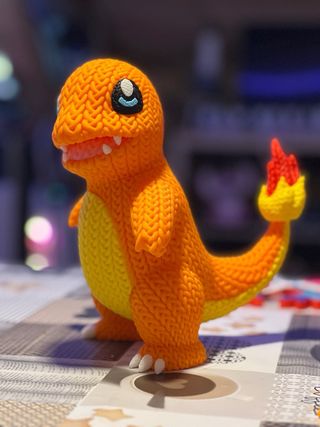 Charmander tejido a mano