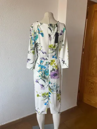 Vestido Matilde Cano floral Talla 40 Nuevo
