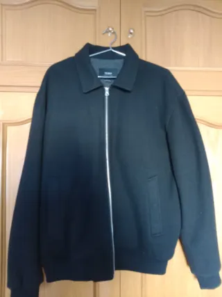 Cazadora negra hombre nueva