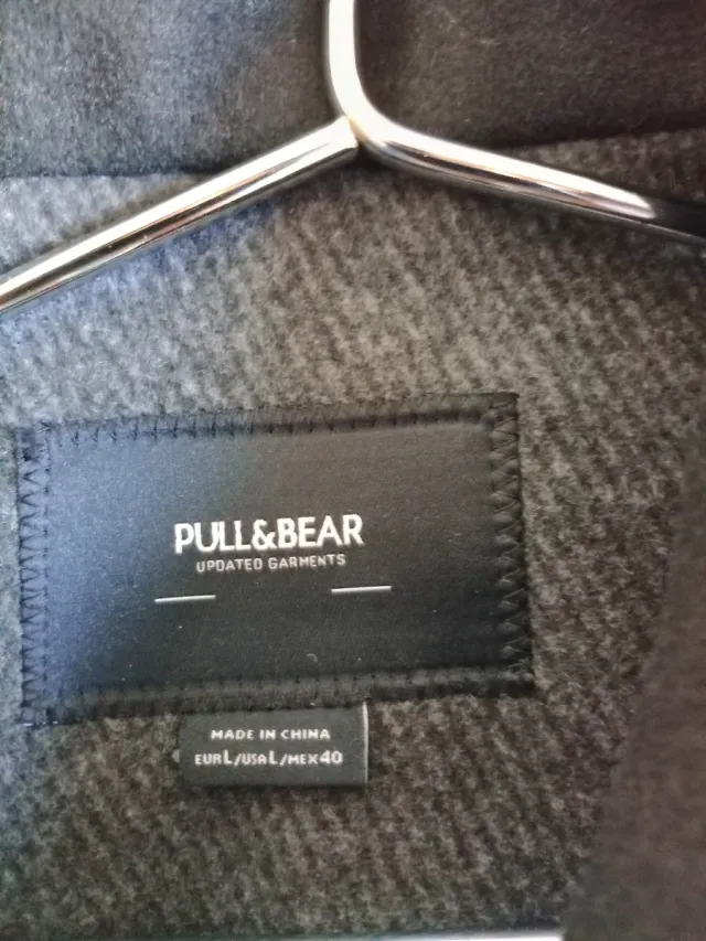 Cazadora negra hombre nueva