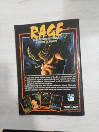 REVISTA URZA JUEGOS y  CARTAS N° 4 MAGIC