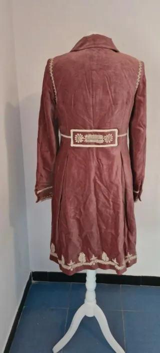 Abrigo Terciopelo Bordado Flamenco L