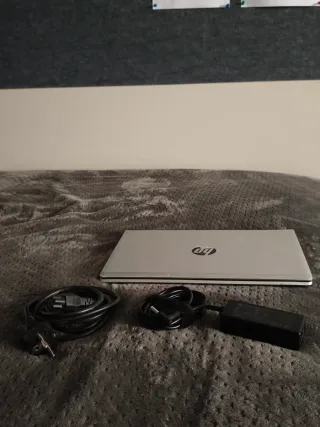 Portátil HP Plata y Negro