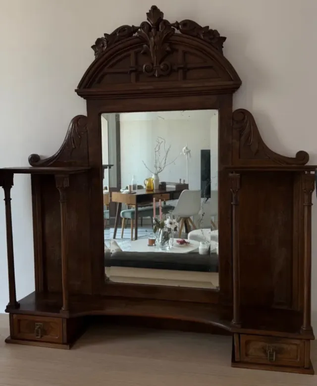 Antiguo Tocador Francés con Espejo