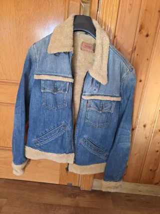 Cazadora Levi's mujer azul