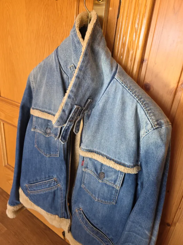 Cazadora Levi's mujer azul