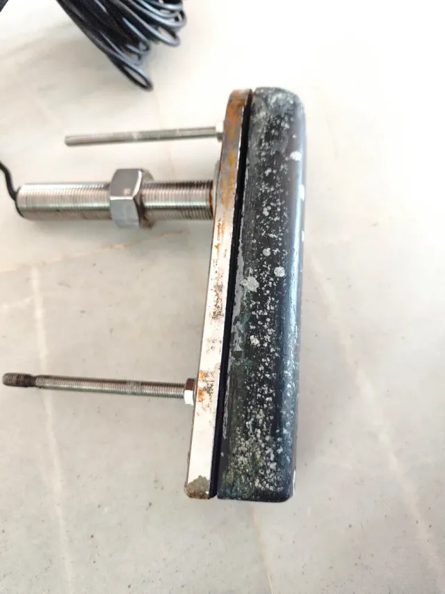 Transductor Garmin GT21-TH