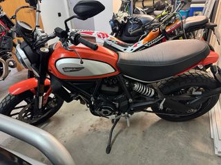 Ducati Scrambler Icon 800
