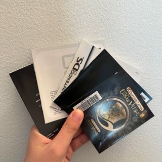 Professor Layton e il Villaggio dei Misteri DS