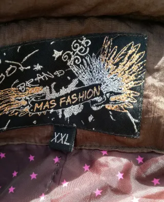 ABRIGO CHAQUETÓN MARRÓN CON CINTURÓN