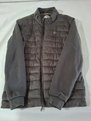 Cazadora gris acolchada